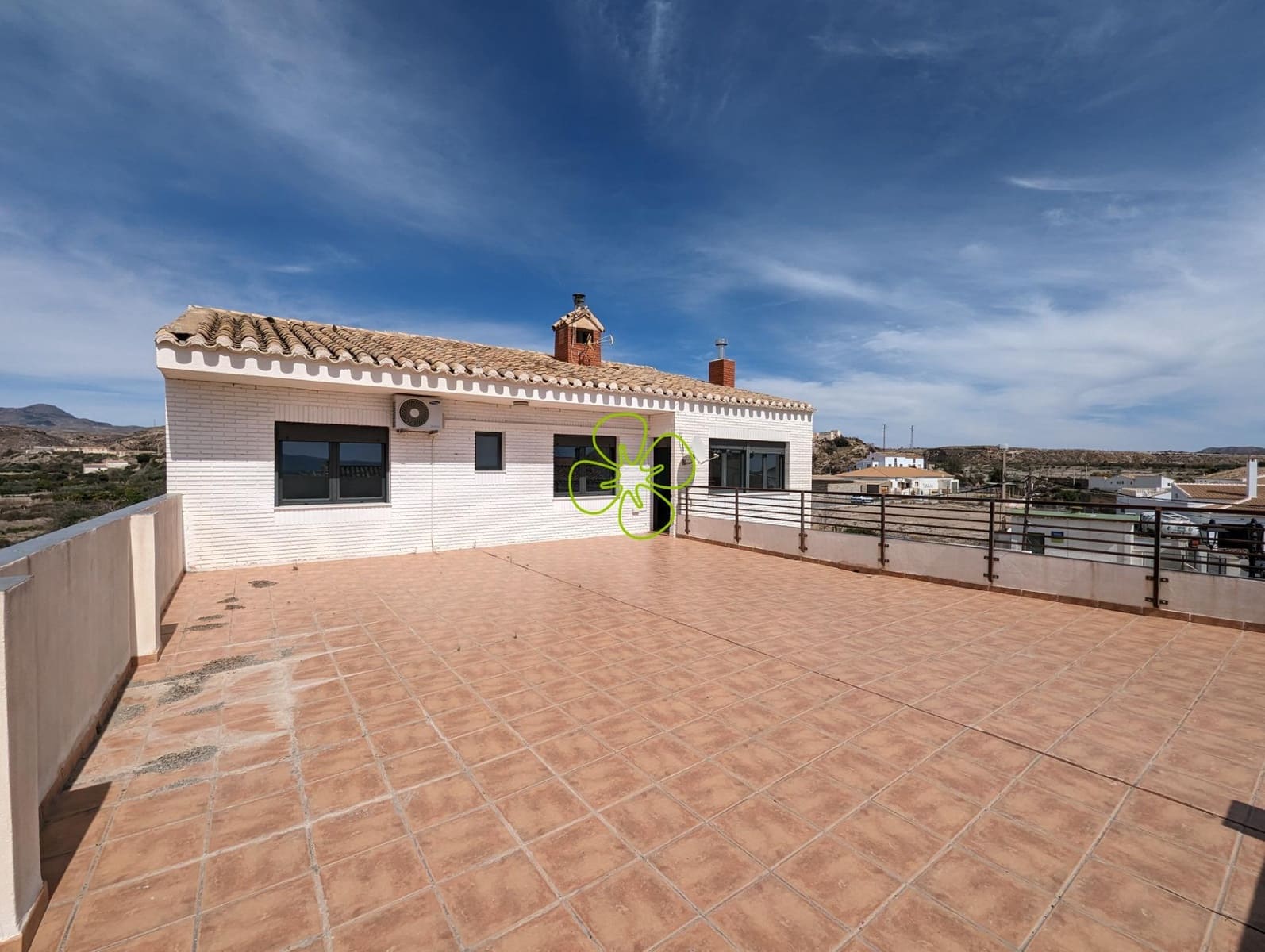 Casa de 5 habitaciones en Albox en venta con piscina - 198.000 € (Ref: 9618287)