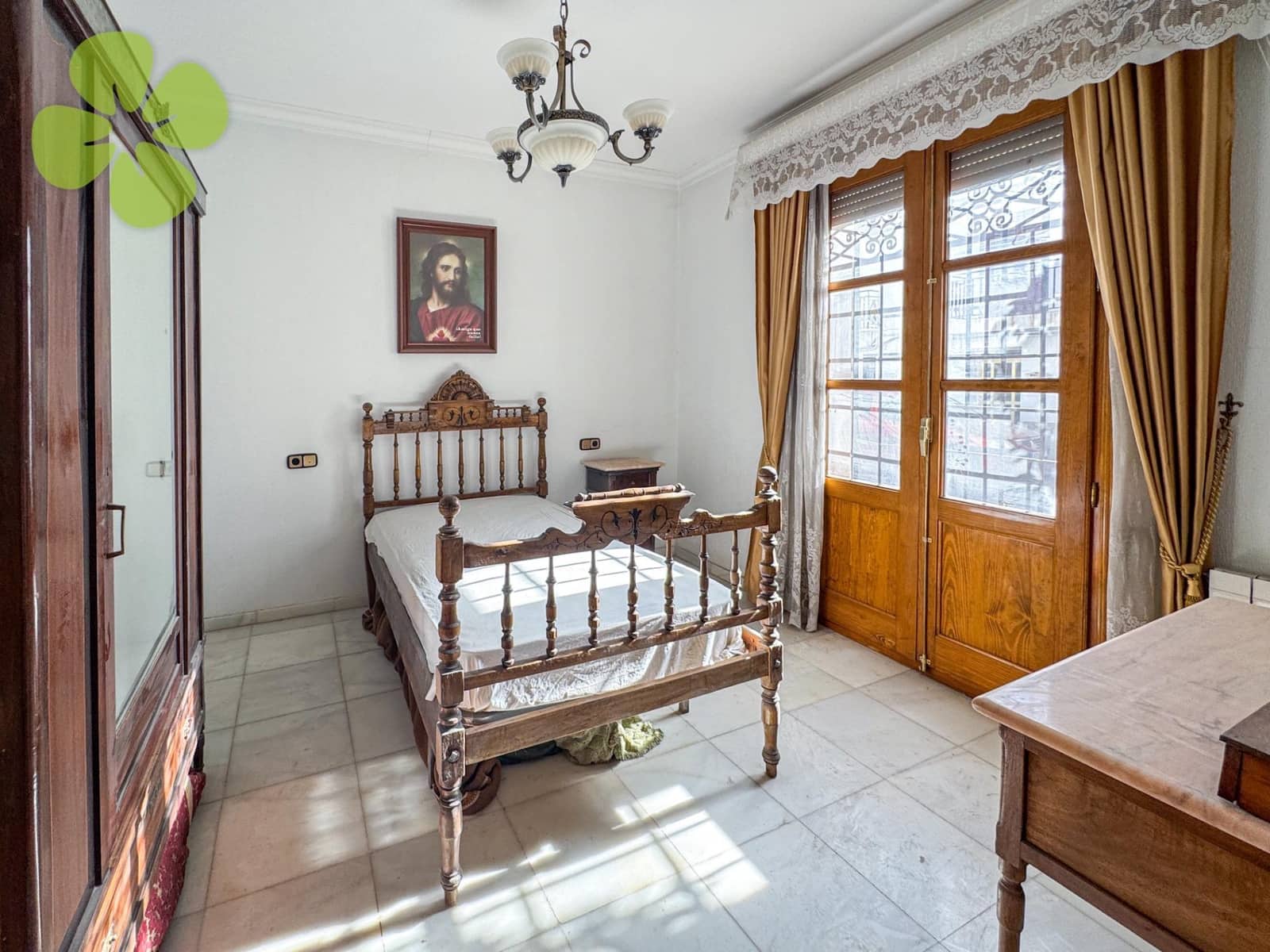 Casa de 6 habitaciones en Cantoria en venta - 205.000 € (Ref: 9618289)