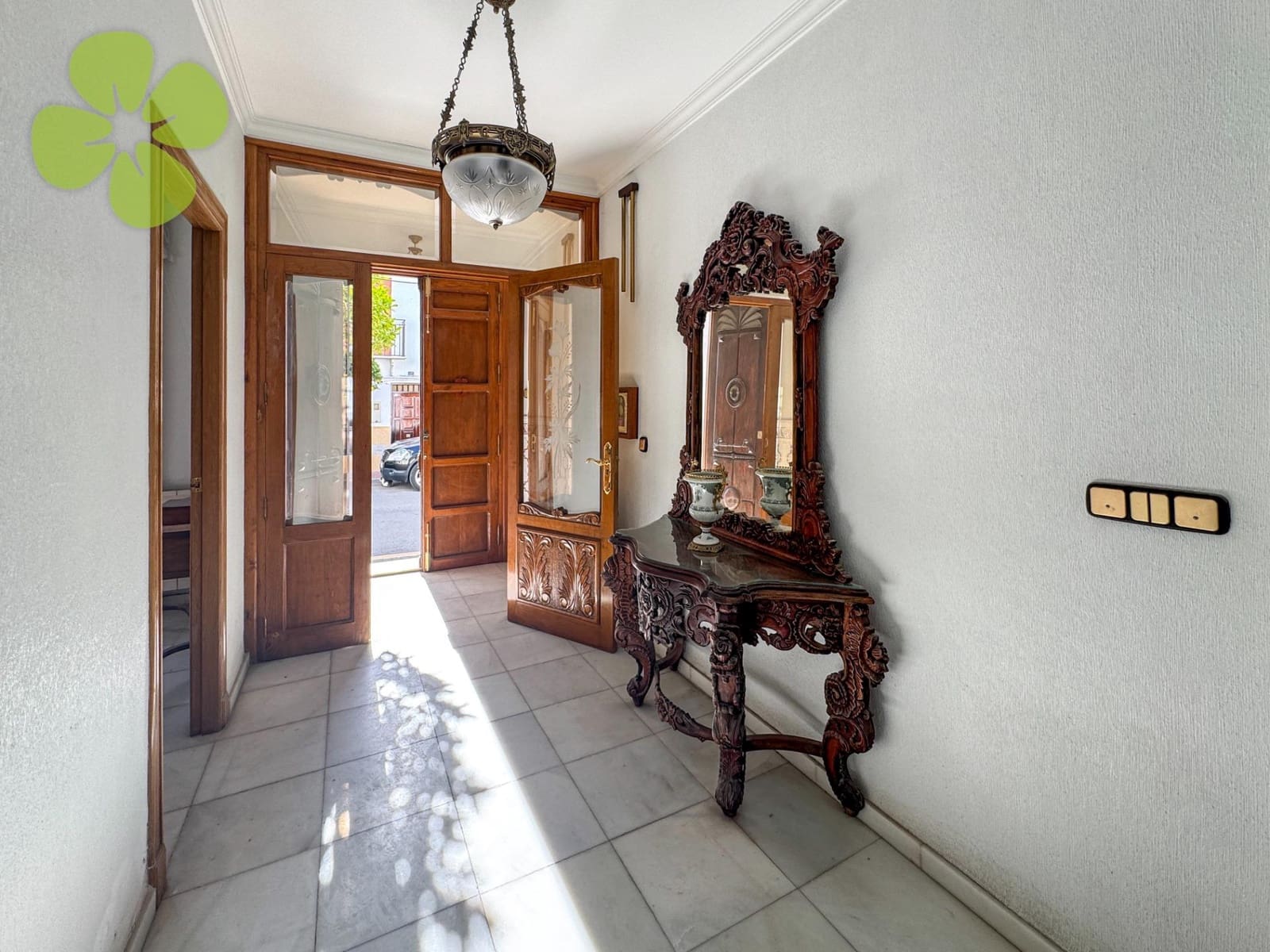 Casa de 6 habitaciones en Cantoria en venta - 205.000 € (Ref: 9618289)