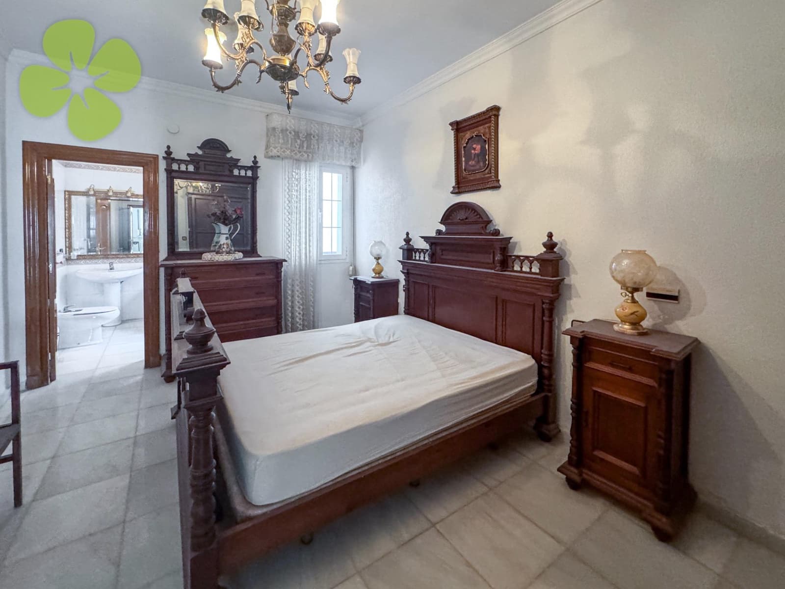 Casa de 6 habitaciones en Cantoria en venta - 205.000 € (Ref: 9618289)