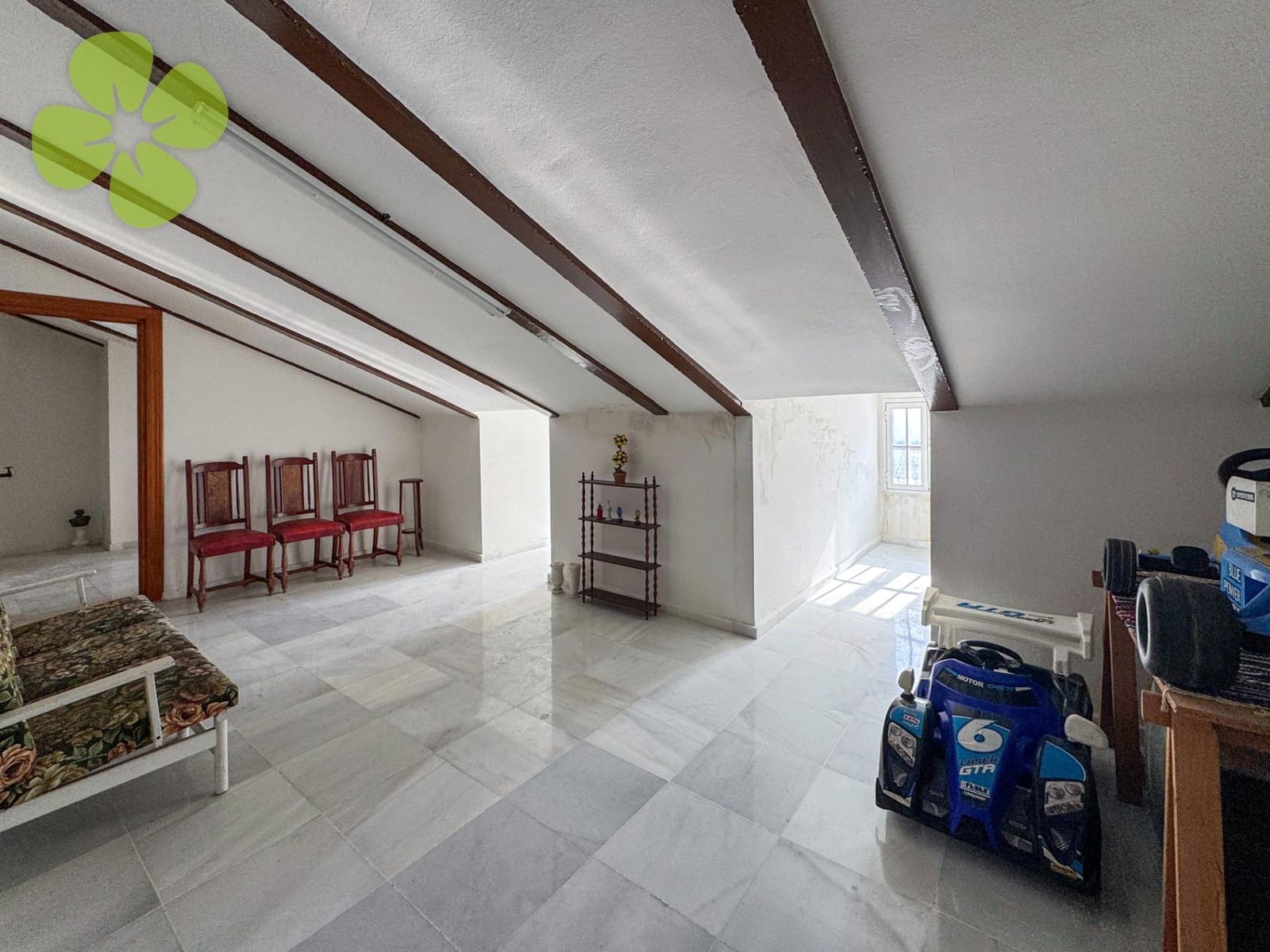 Casa de 6 habitaciones en Cantoria en venta - 205.000 € (Ref: 9618289)