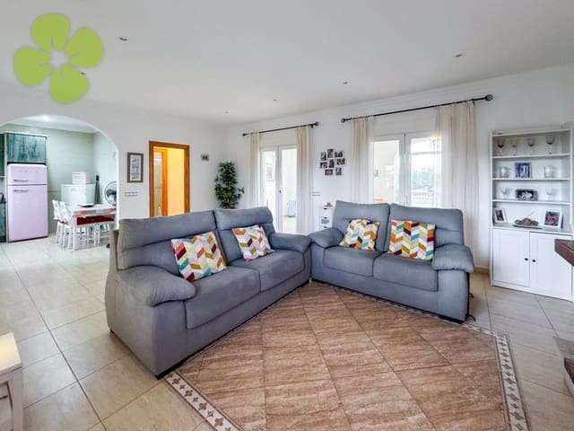 3 bedroom Villa for sale in Zurgena - € 220,000 (Ref: 9618295)