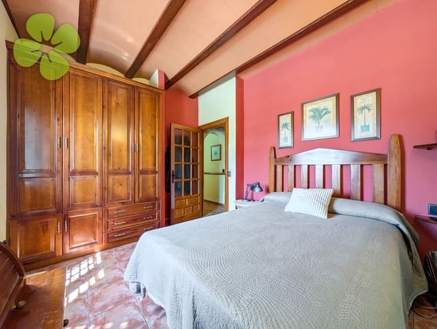 Chalet de 5 habitaciones en Albox en venta con piscina - 369.990 € (Ref: 9618297)