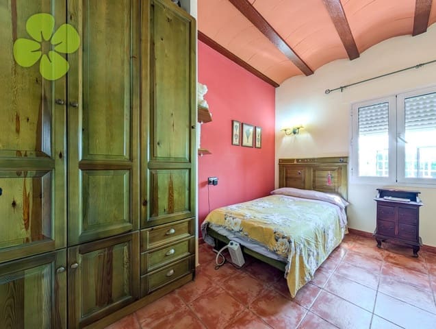 Chalet de 5 habitaciones en Albox en venta con piscina - 369.990 € (Ref: 9618297)