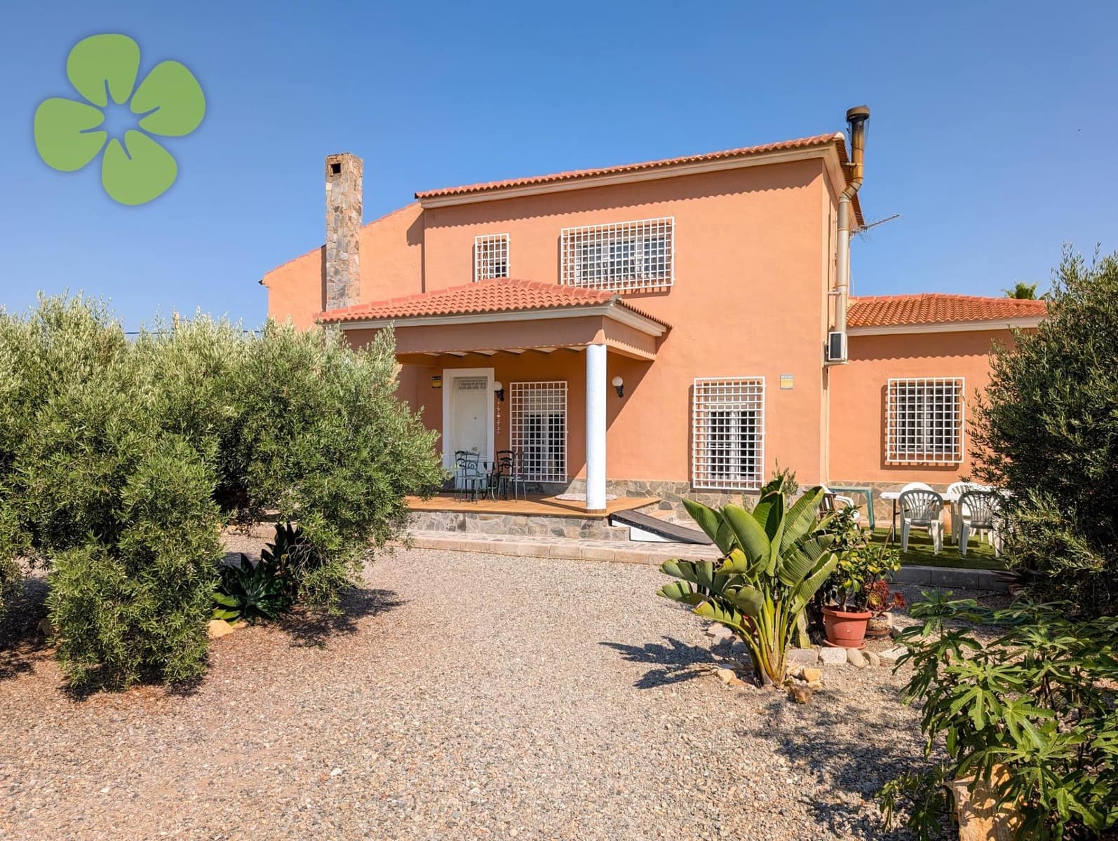 Chalet de 5 habitaciones en Albox en venta con piscina - 369.990 € (Ref: 9618297)