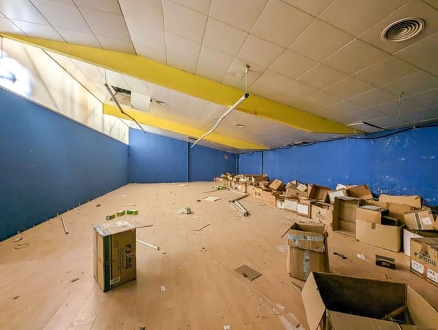 Gewerbe zu verkaufen in Albox - 250.000 € (Ref: 9618303)