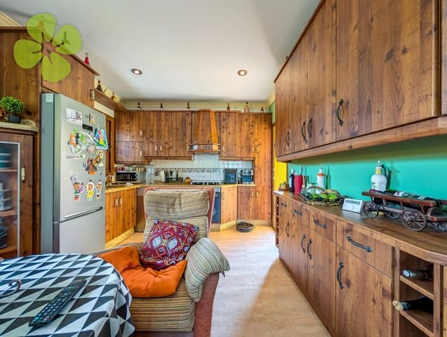 5 sypialnia Willa na sprzedaż w Zurgena z basenem - 249 950 € (Ref: 9618304)