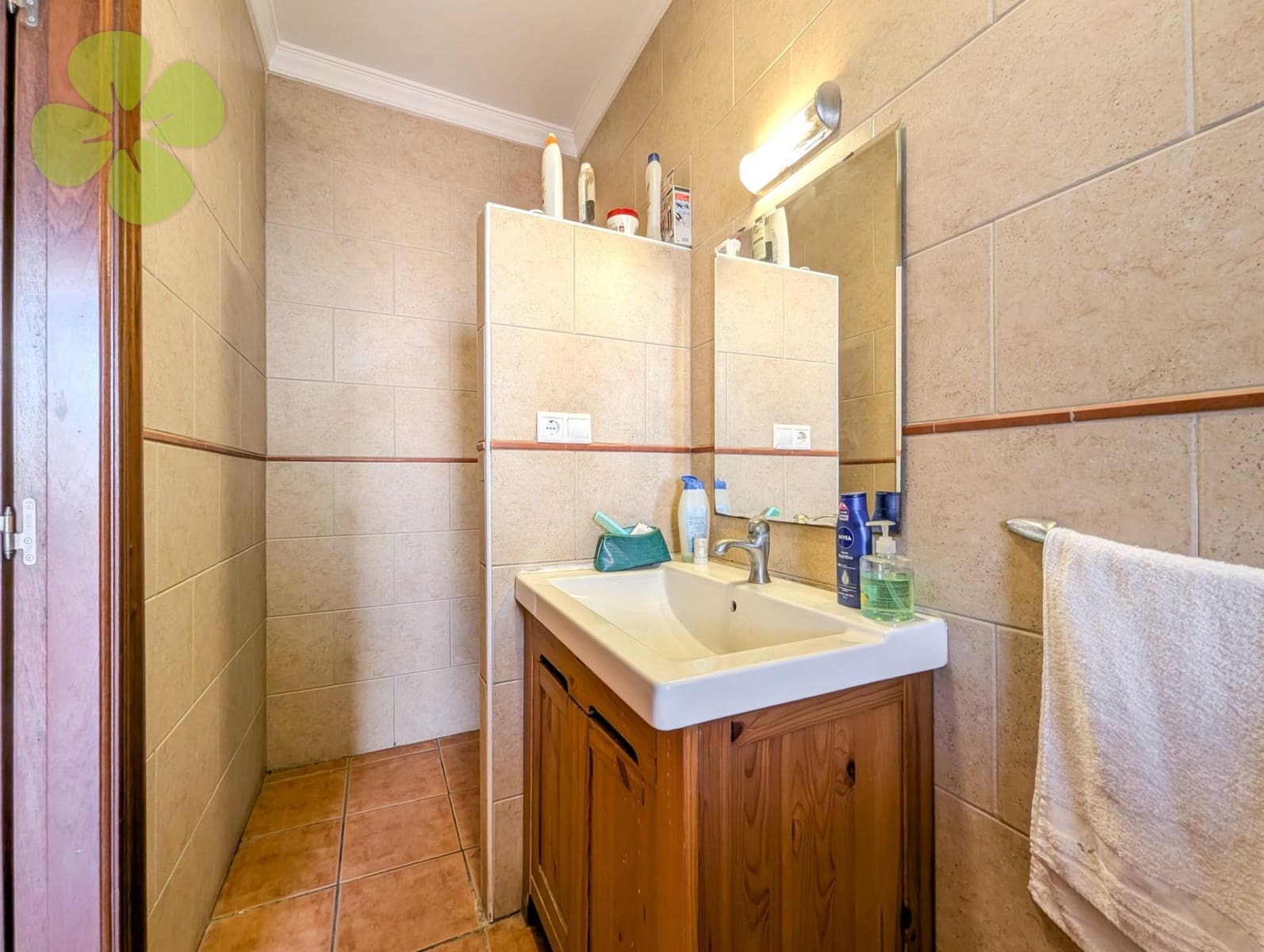 4 bedroom Villa for sale in Huercal-Overa - € 219,000 (Ref: 9618309)