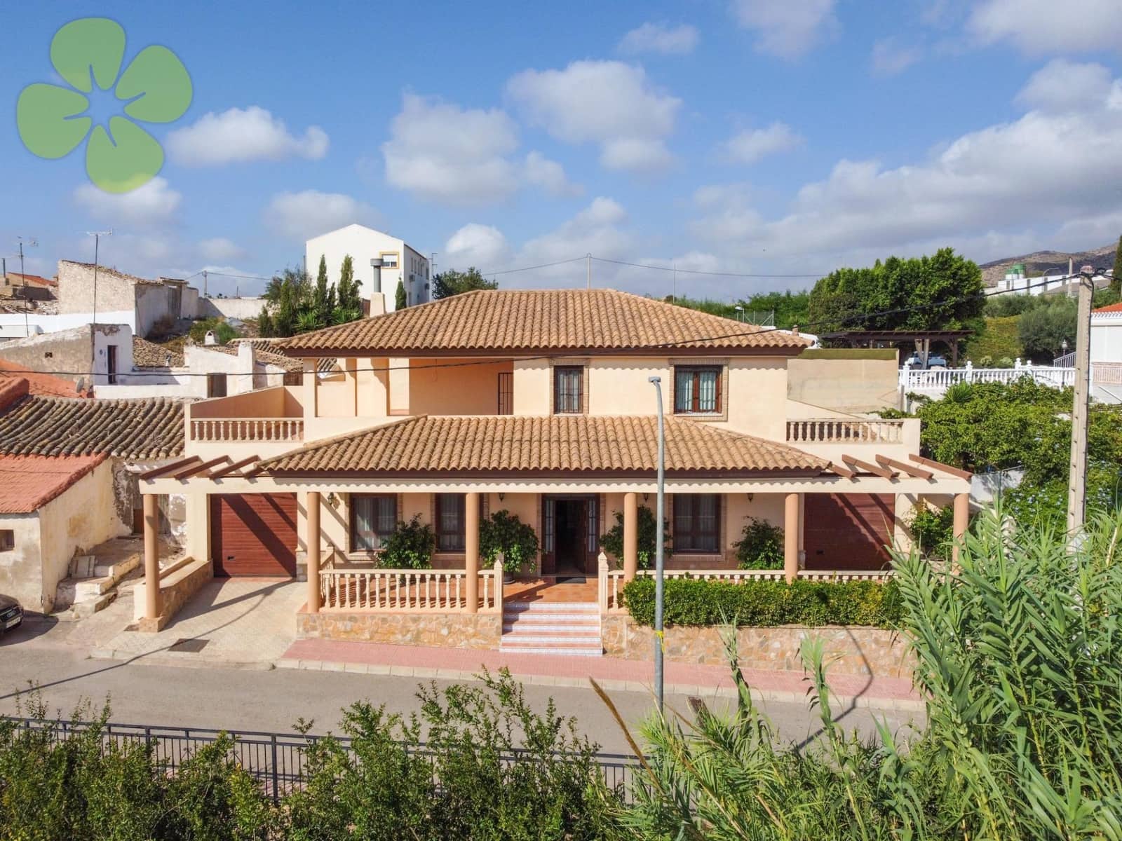 4 bedroom Villa for sale in Huercal-Overa - € 219,000 (Ref: 9618309)