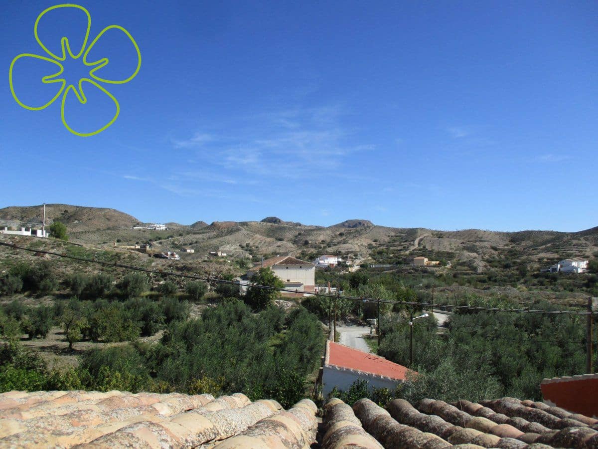 Casa de 7 habitaciones en Albox en venta - 126.500 € (Ref: 9618322)