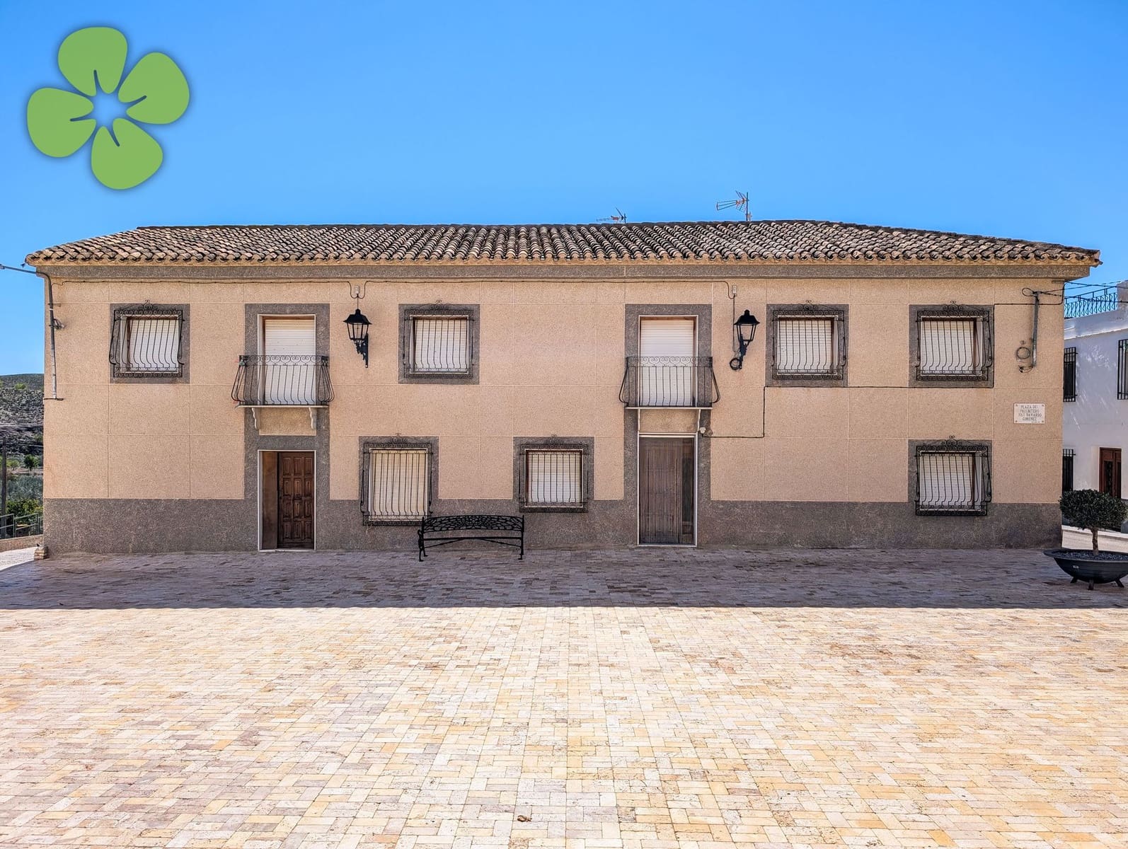 7 bedroom Townhouse for sale in Albox - € 109,000 (Ref: 9618322)
