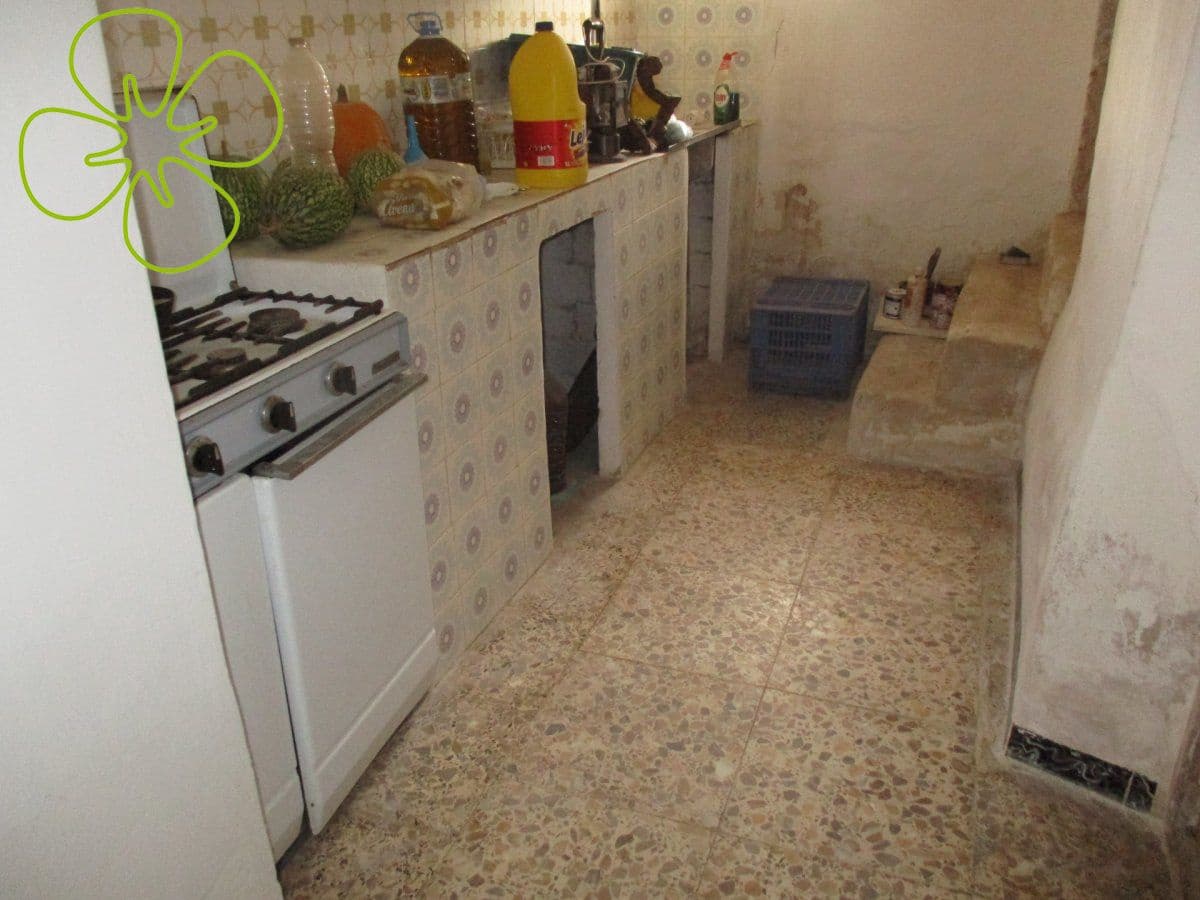 4 bedroom Finca/Country House for sale in Oria - € 125,000 (Ref: 9618324)