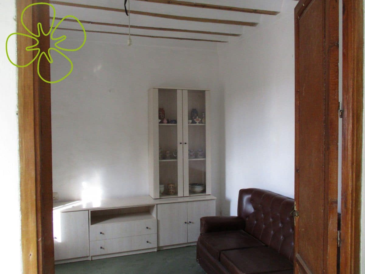 4 bedroom Finca/Country House for sale in Oria - € 125,000 (Ref: 9618324)