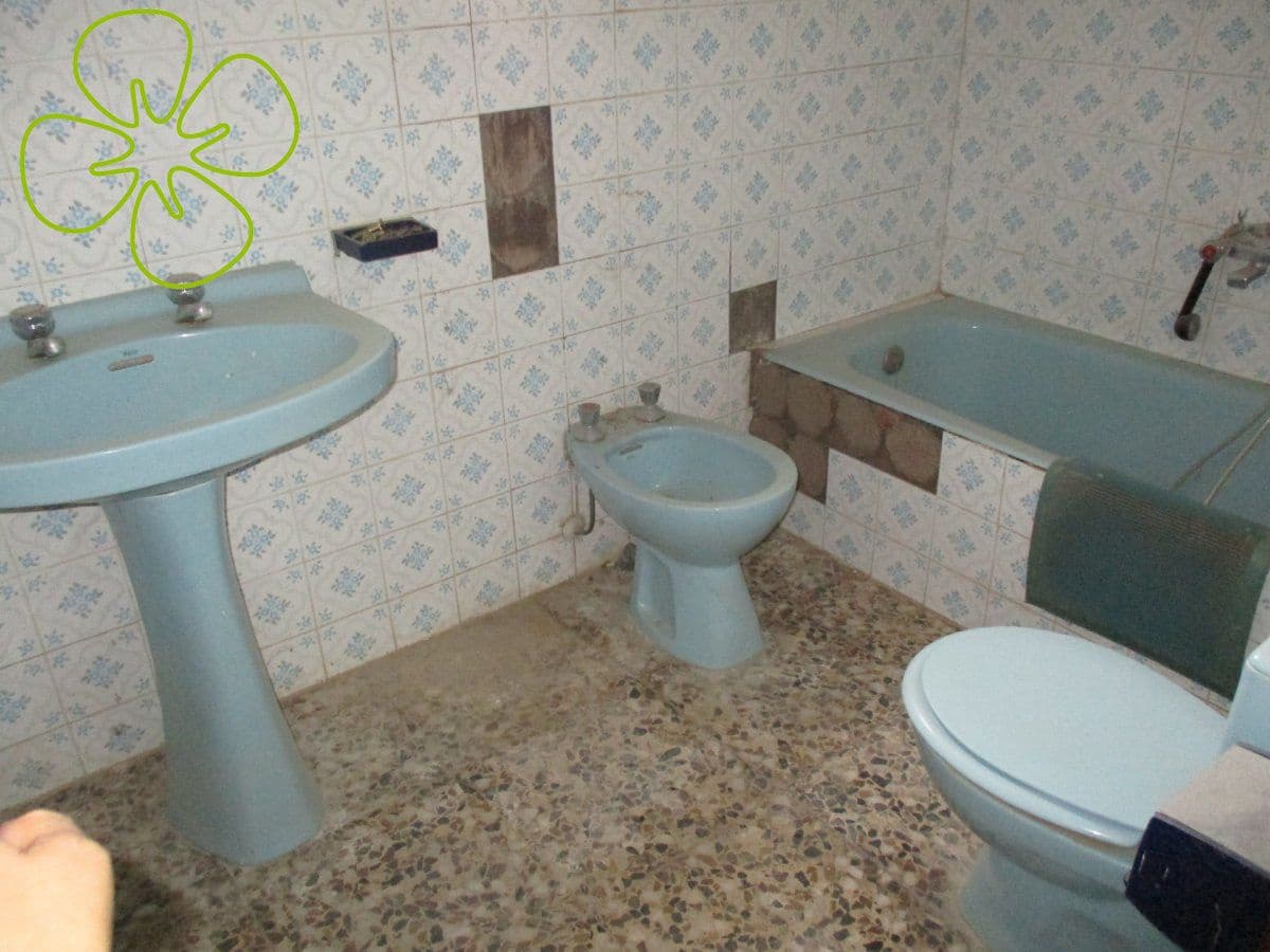 4 bedroom Finca/Country House for sale in Oria - € 125,000 (Ref: 9618324)