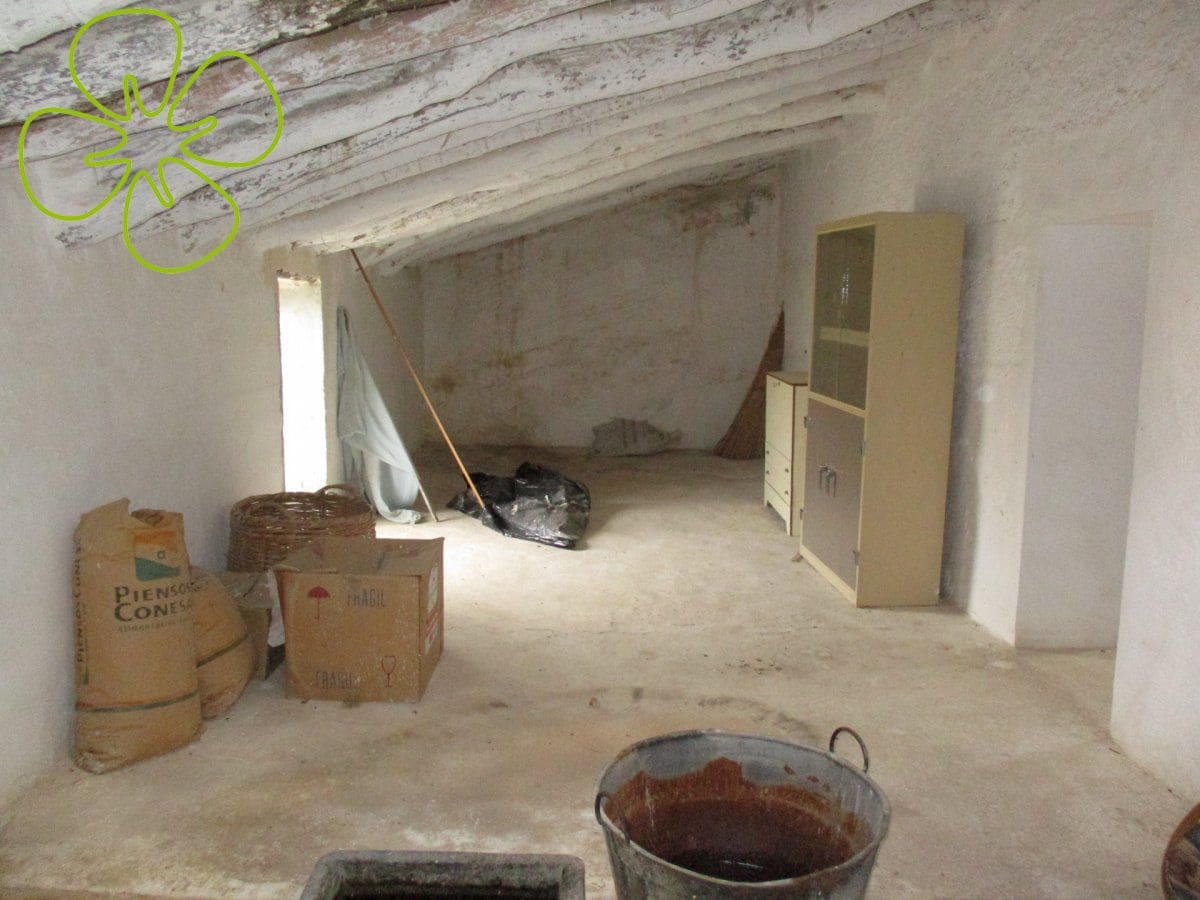 4 bedroom Finca/Country House for sale in Oria - € 125,000 (Ref: 9618324)