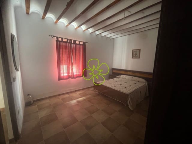 5 bedroom Finca/Country House for sale in Arboleas - € 120,000 (Ref: 9618326)