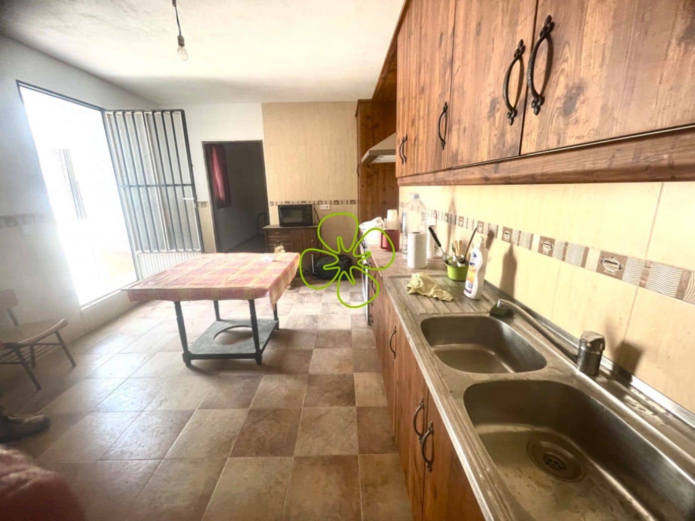 5 bedroom Finca/Country House for sale in Arboleas - € 120,000 (Ref: 9618326)