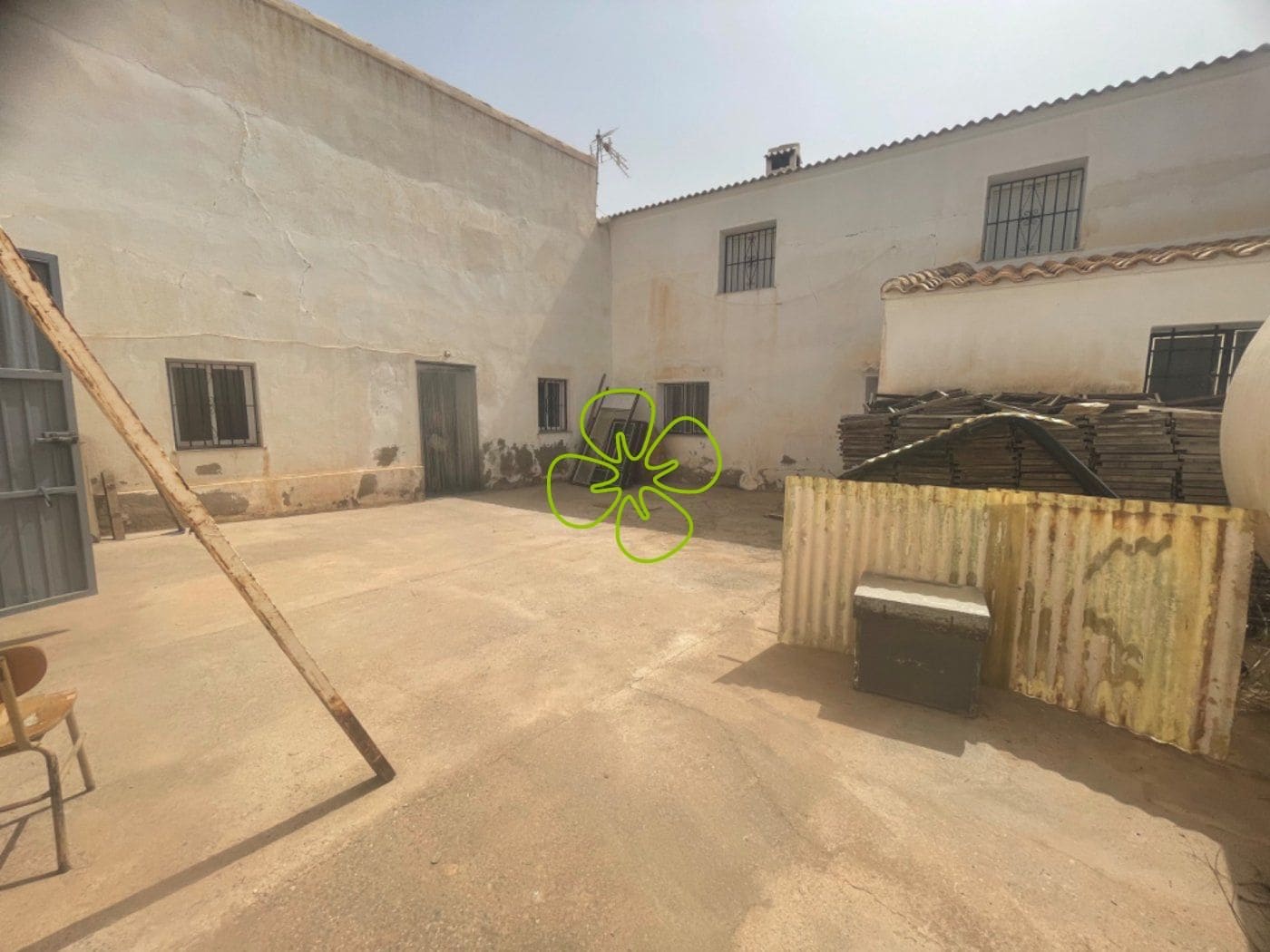 5 bedroom Finca/Country House for sale in Arboleas - € 120,000 (Ref: 9618326)