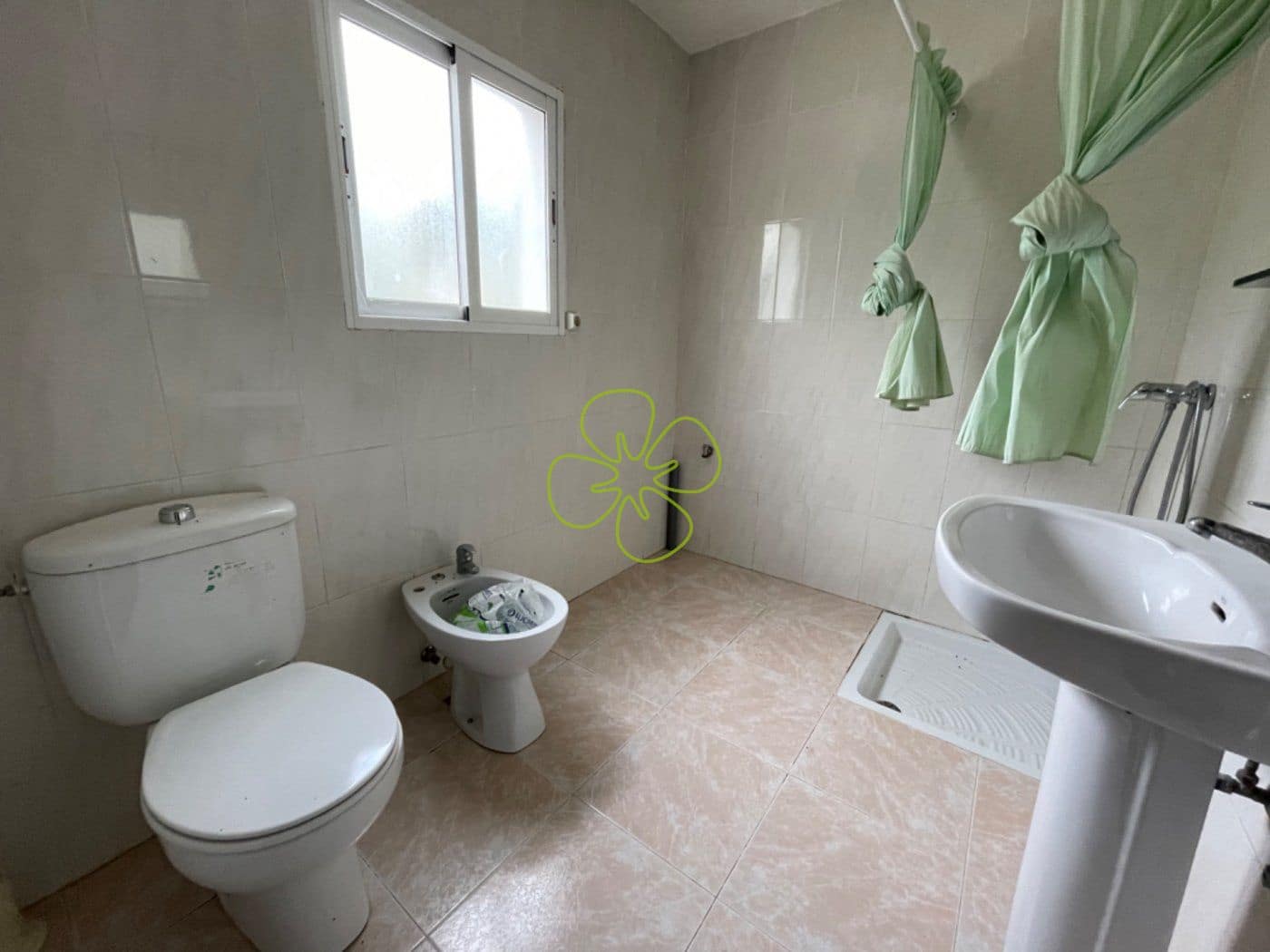 4 sovrum Hus till salu i Fines - 119 995 € (Ref: 9618327)