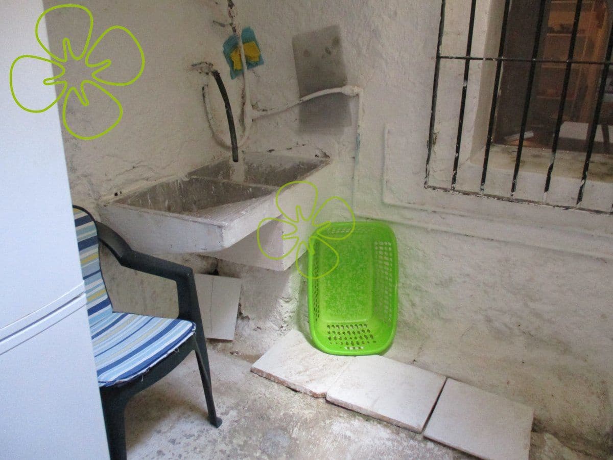 2 bedroom Finca/Country House for sale in Arboleas - € 99,990 (Ref: 9618331)