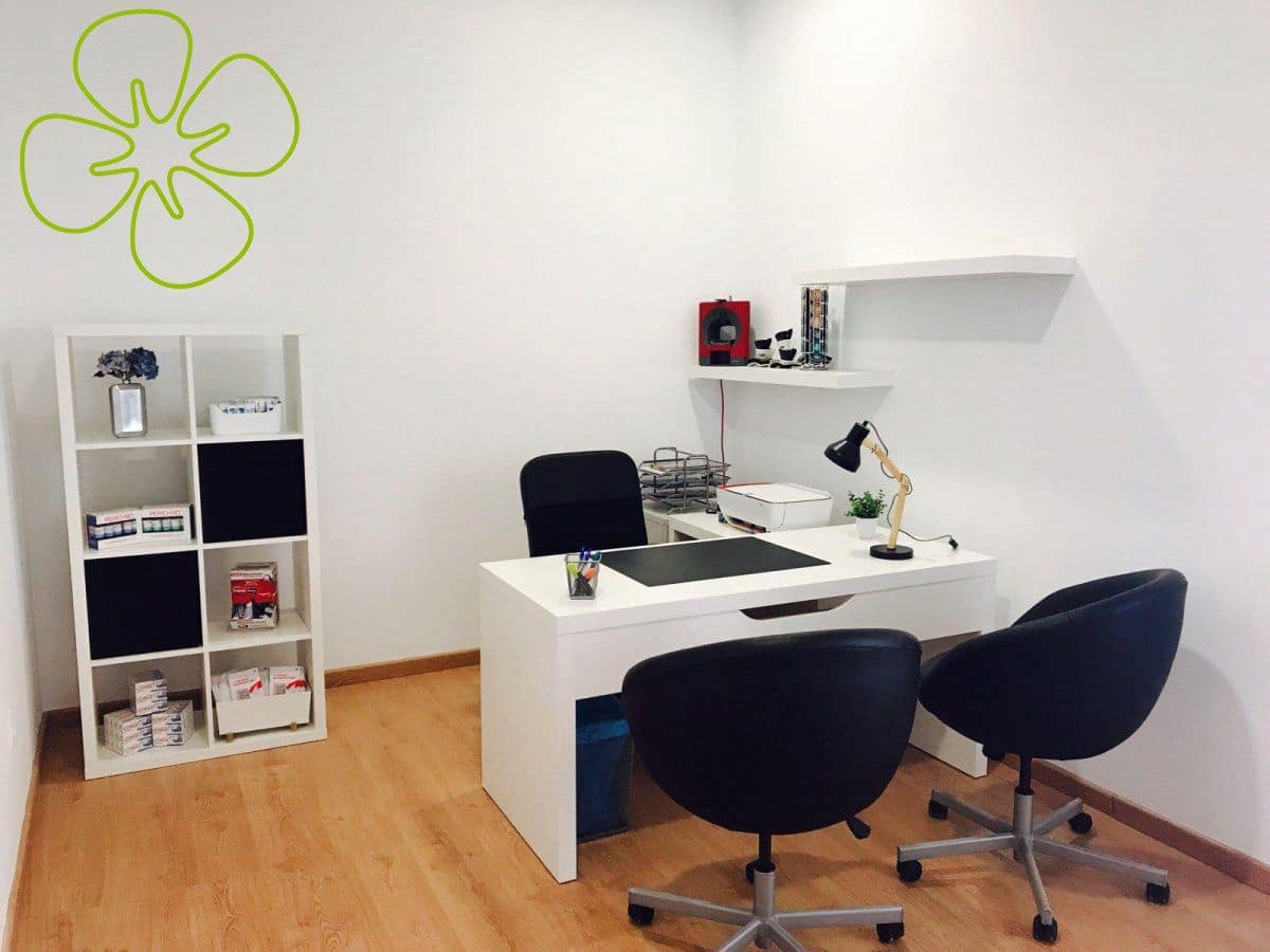 Kaupallinen myytävänä paikassa Zurgena - 90 000 € (Ref: 9618332)