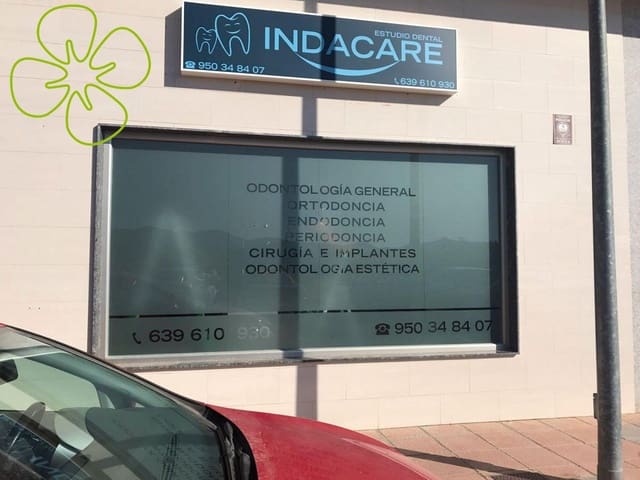 Kaupallinen myytävänä paikassa Zurgena - 90 000 € (Ref: 9618332)