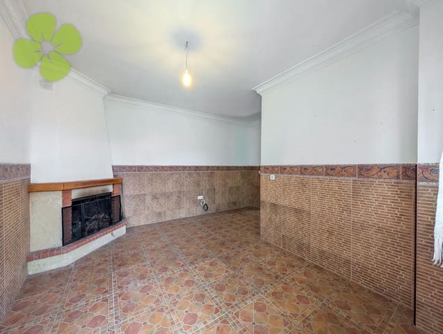 3 bedroom Villa for sale in Oria - € 80,000 (Ref: 9618333)