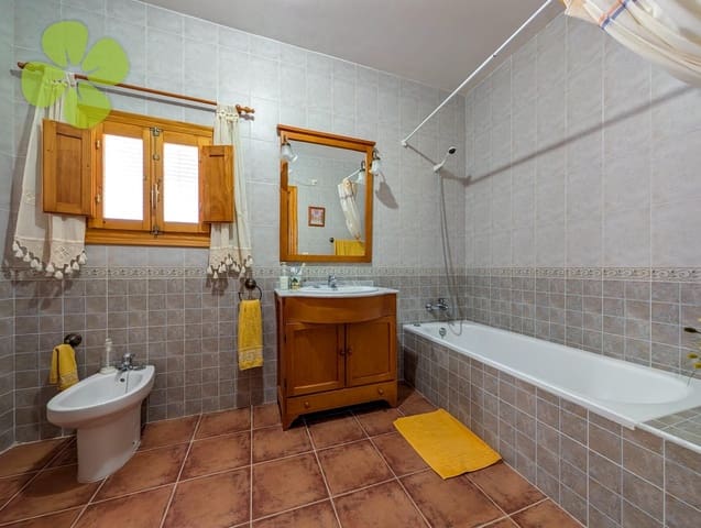 3 chambre Maison de Ville à vendre à Albanchez - 78 000 € (Ref: 9618335)