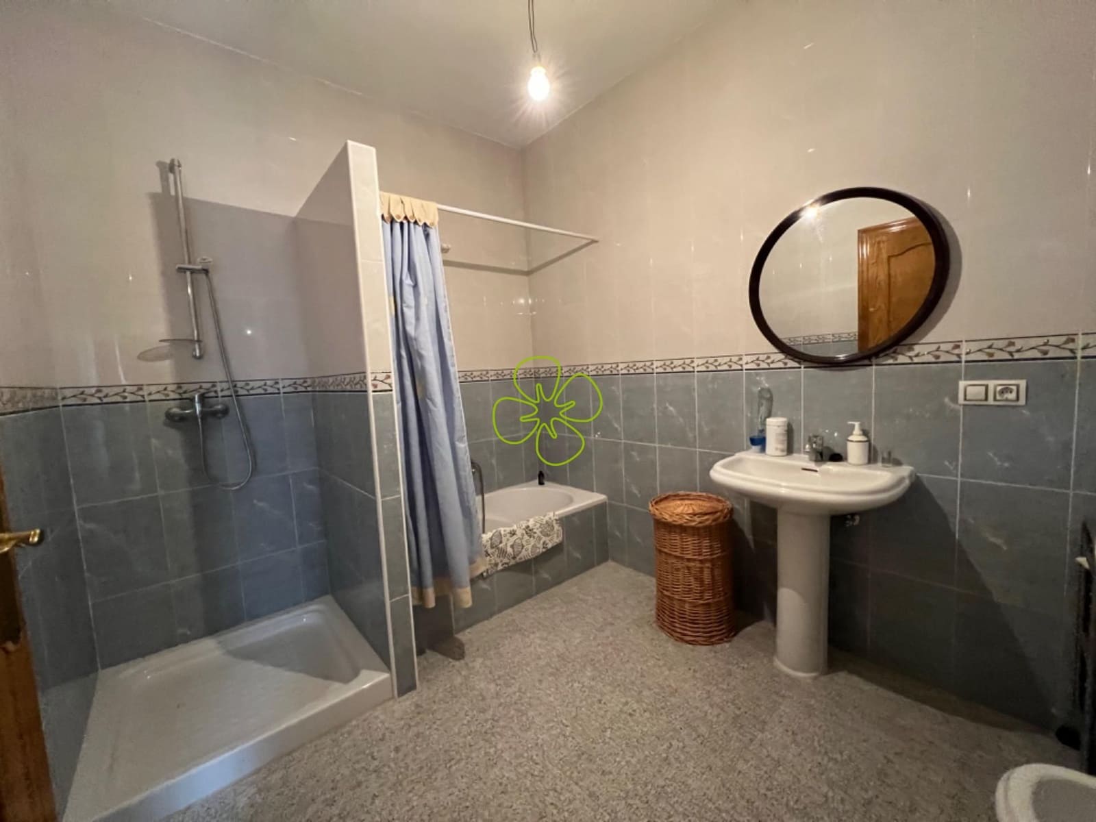 6 quarto Casa em Banda para venda em Chercos - 74 990 € (Ref: 9618338)