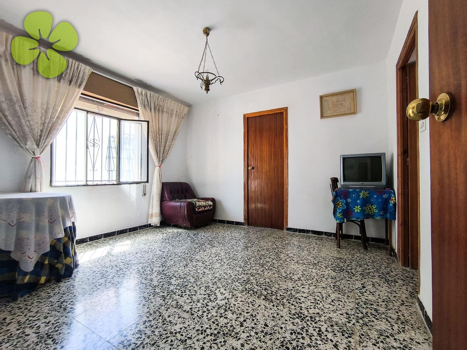 4 slaapkamer Huis te koop in Albox - € 52.000 (Ref: 9618347)