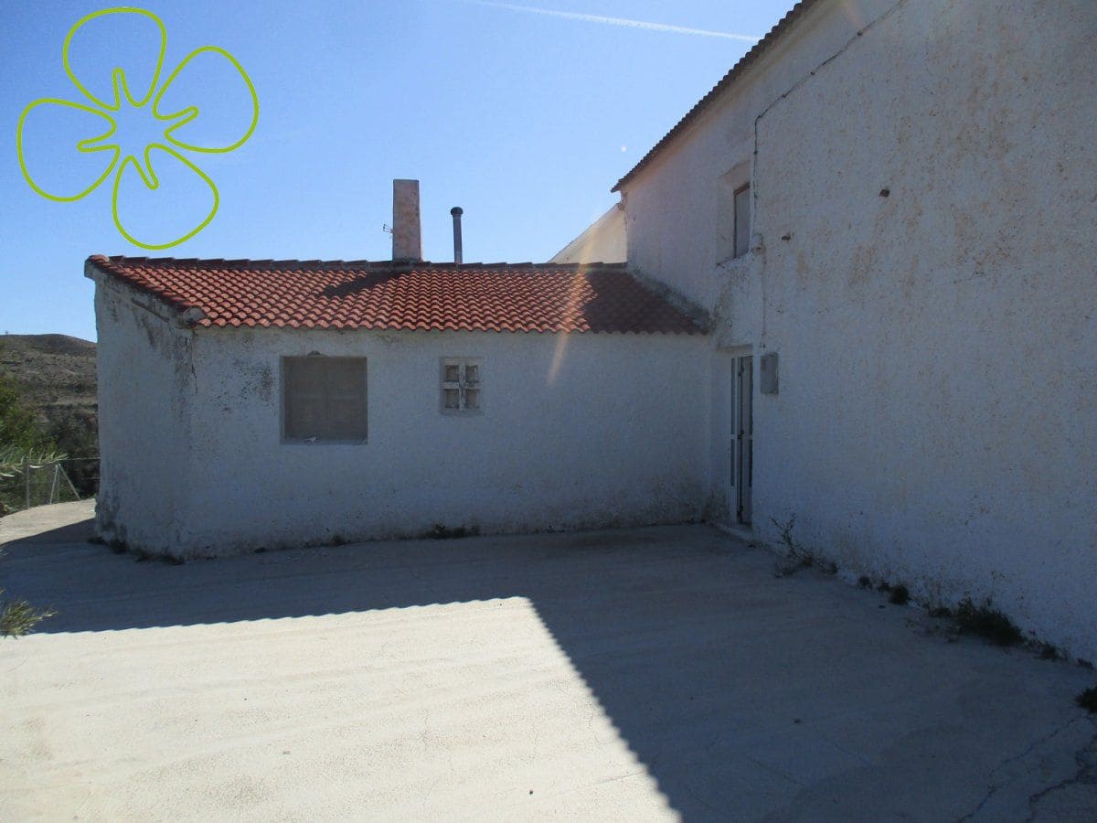 3 soverom Finca/Herregård til salgs i Albox - € 50 000 (Ref: 9618348)