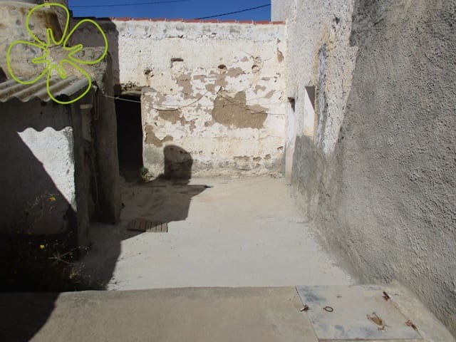 3 bedroom Finca/Country House for sale in Albox - € 50,000 (Ref: 9618348)