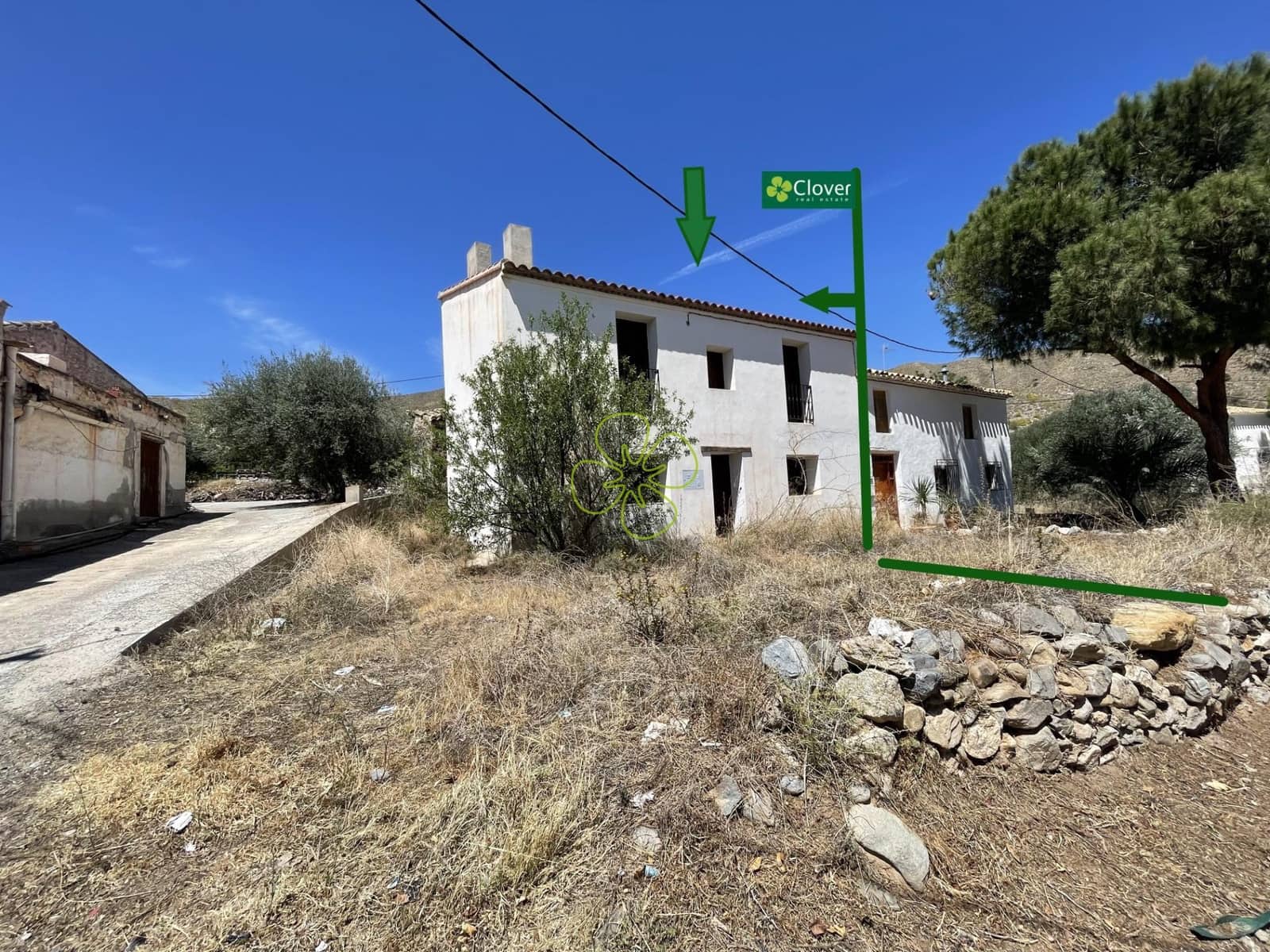 4 bedroom Finca/Country House for sale in Cantoria - € 49,995 (Ref: 9618349)