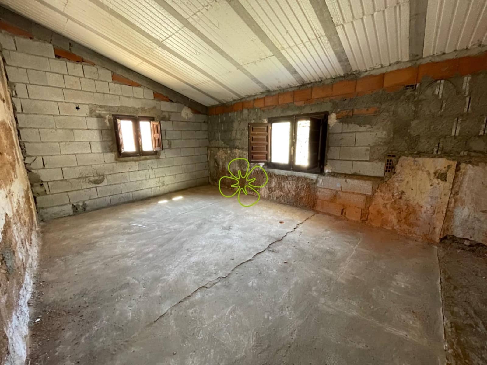 4 bedroom Finca/Country House for sale in Cantoria - € 49,995 (Ref: 9618349)