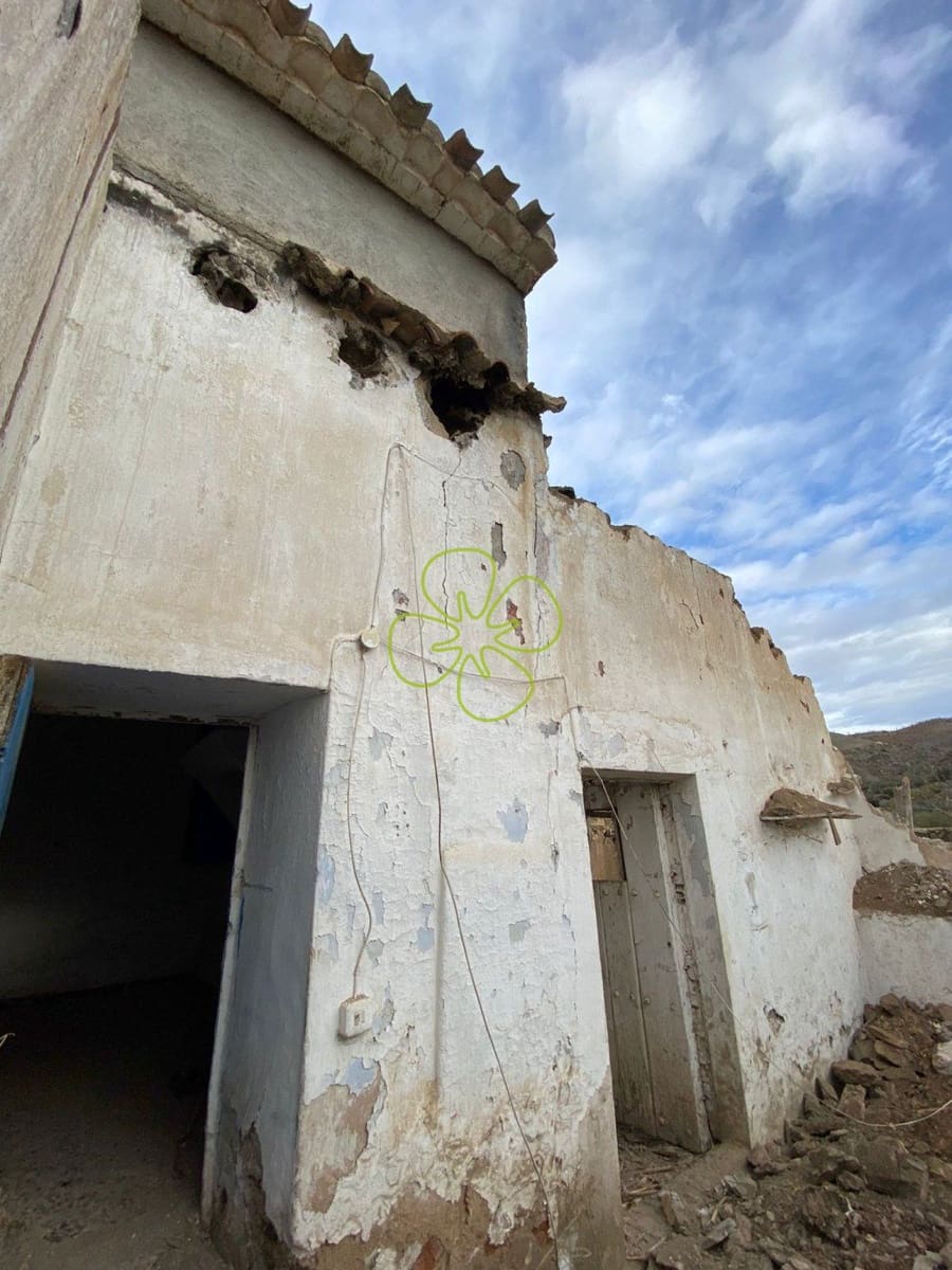 Finca/Casa Rural de 4 habitaciones en Albox en venta - 40.000 € (Ref: 9618350)