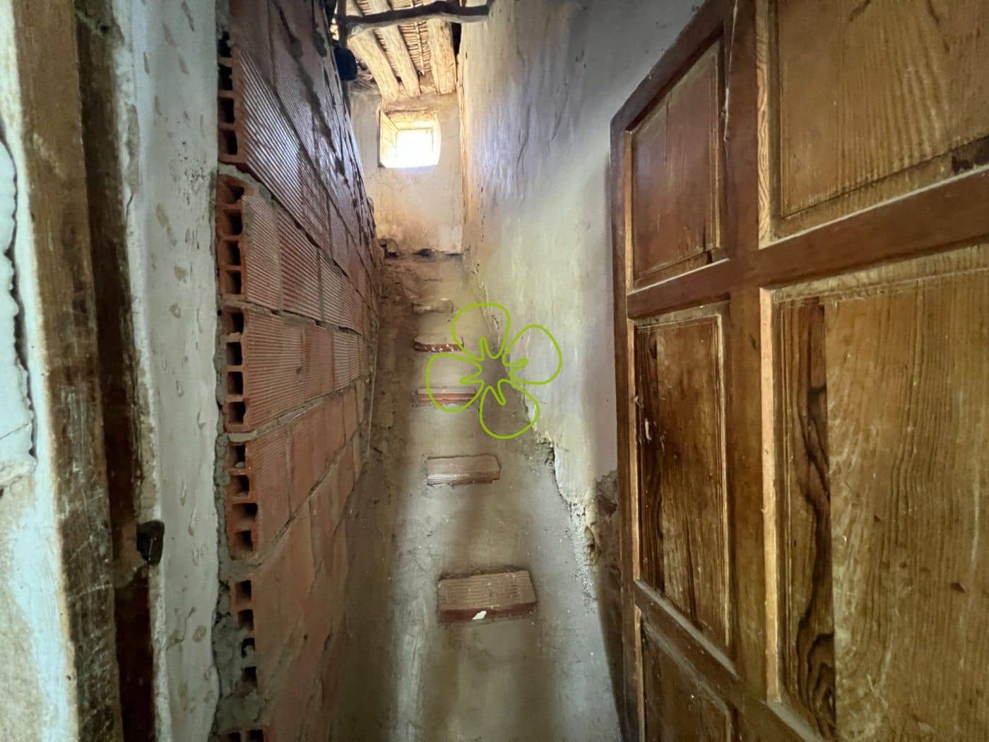 4 bedroom Finca/Country House for sale in Oria - € 35,000 (Ref: 9618352)