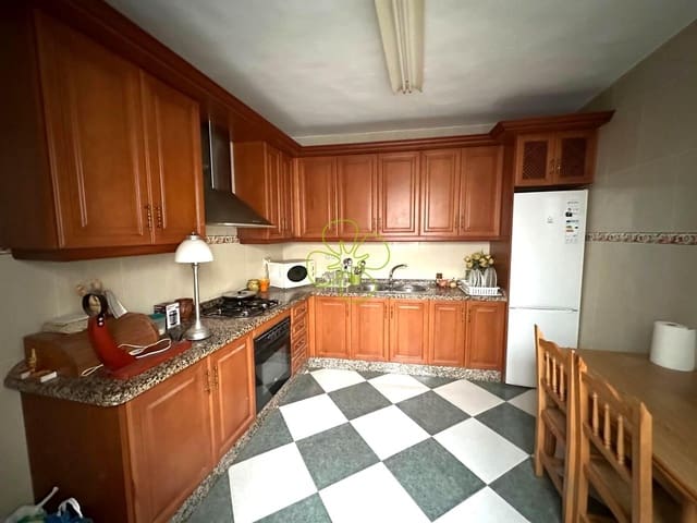 6 chambre Maison de Ville à vendre à Albanchez - 95 000 € (Ref: 9618356)