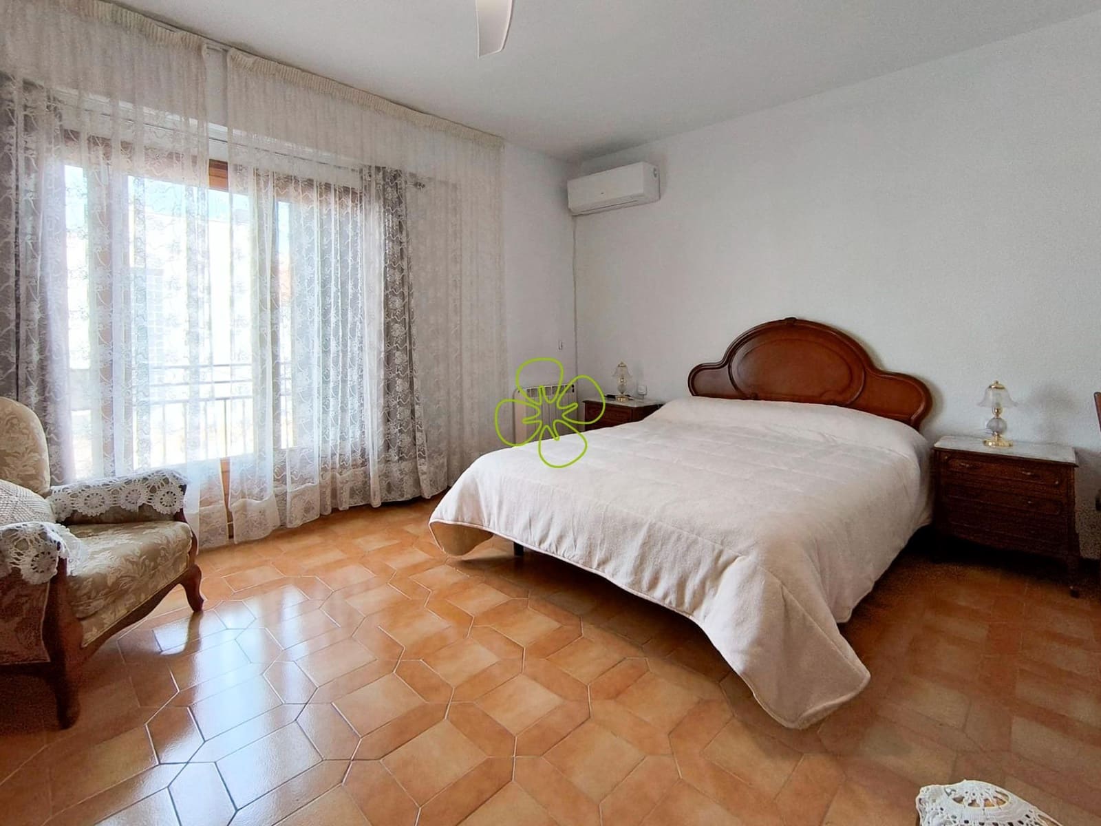 5 bedroom Townhouse for sale in Velez-Rubio - € 360,000 (Ref: 9618358)