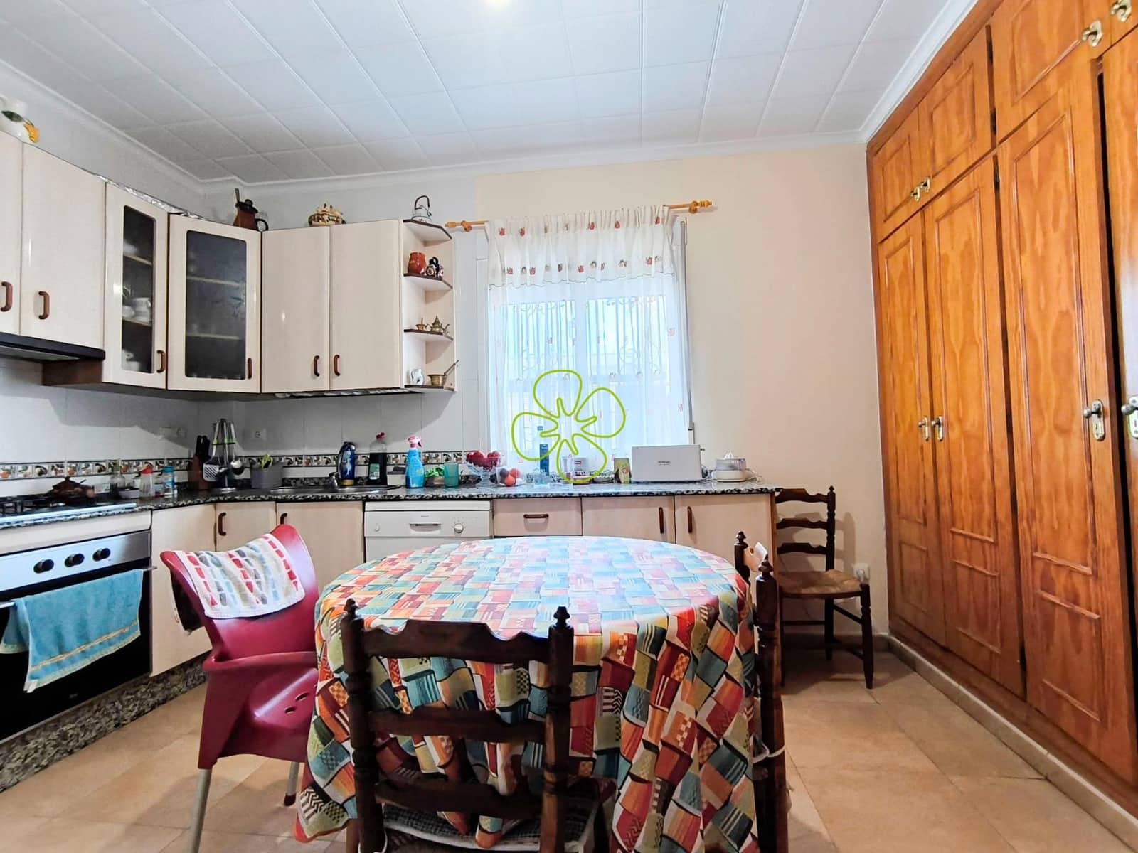 5 bedroom Townhouse for sale in Velez-Rubio - € 360,000 (Ref: 9618358)