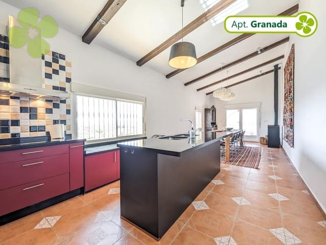 8 slaapkamer Finca/Landhuis te koop in Albox met zwembad - € 499.000 (Ref: 9618359)