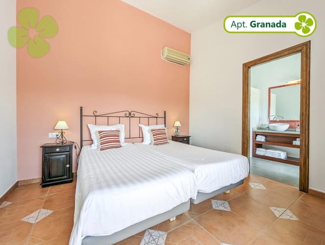 8 slaapkamer Finca/Landhuis te koop in Albox met zwembad - € 499.000 (Ref: 9618359)