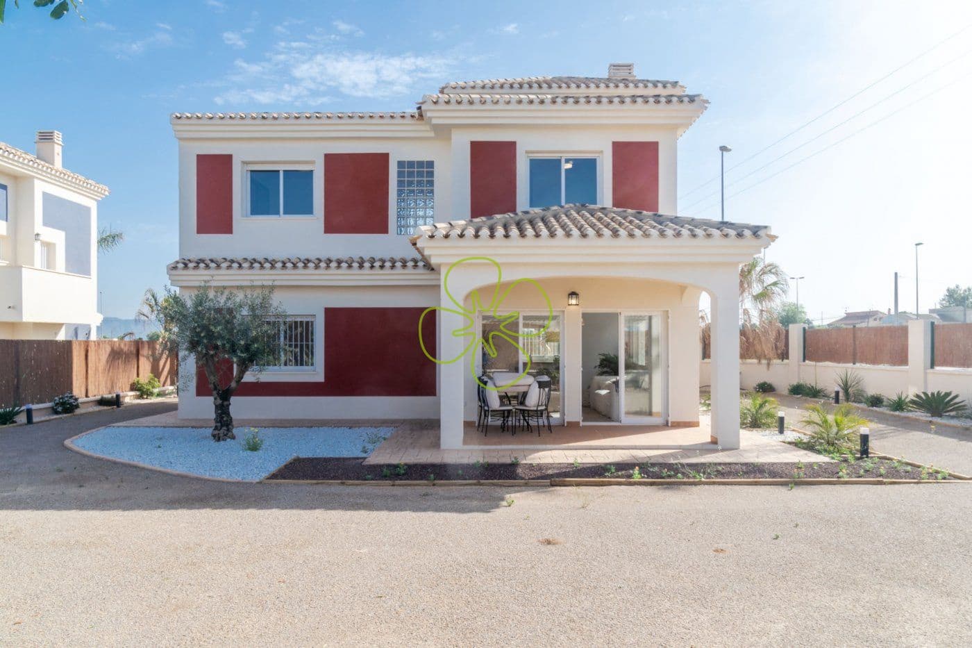 4 bedroom Villa for sale in Purias with pool - € 422,000 (Ref: 9618360)
