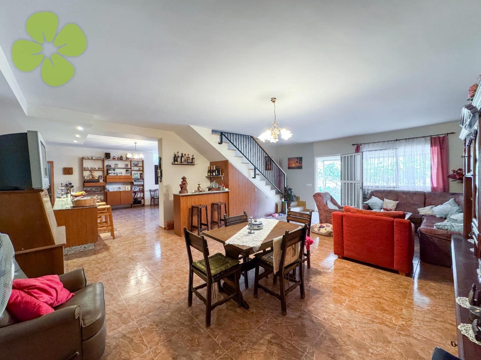 4 bedroom Villa for sale in Huercal-Overa with pool - € 279,950 (Ref: 9618366)