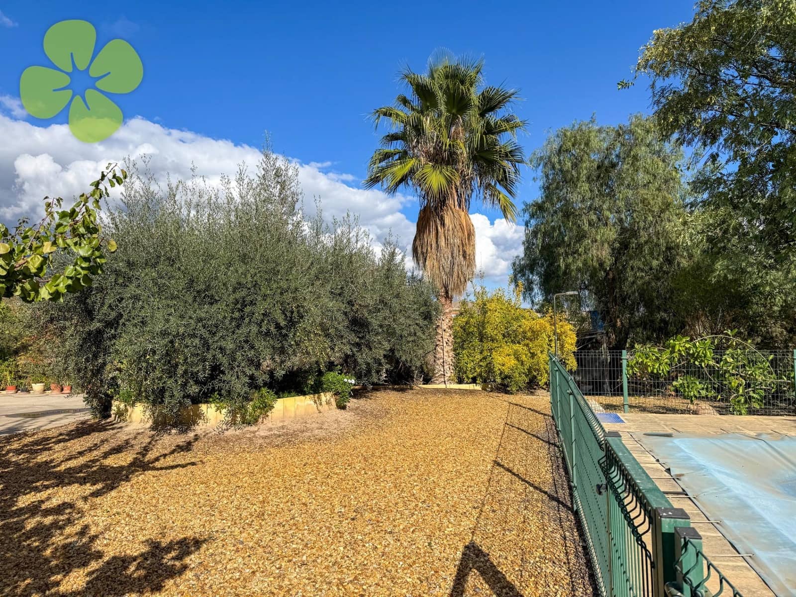 4 bedroom Villa for sale in Huercal-Overa with pool - € 279,950 (Ref: 9618366)