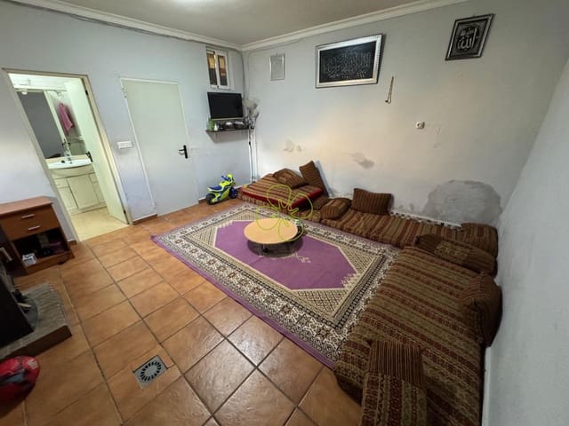 3 Zimmer Haus zu verkaufen in Guadahortuna - 45.000 € (Ref: 9618367)