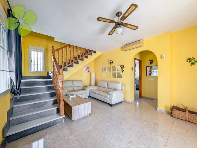 Chalet de 3 habitaciones en Albox en venta - 234.995 € (Ref: 9618371)