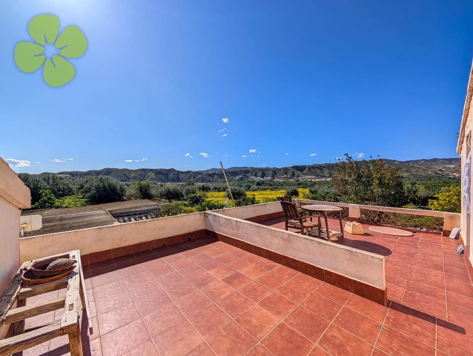 8 bedroom Finca/Country House for sale in Arboleas - € 199,950 (Ref: 9618372)