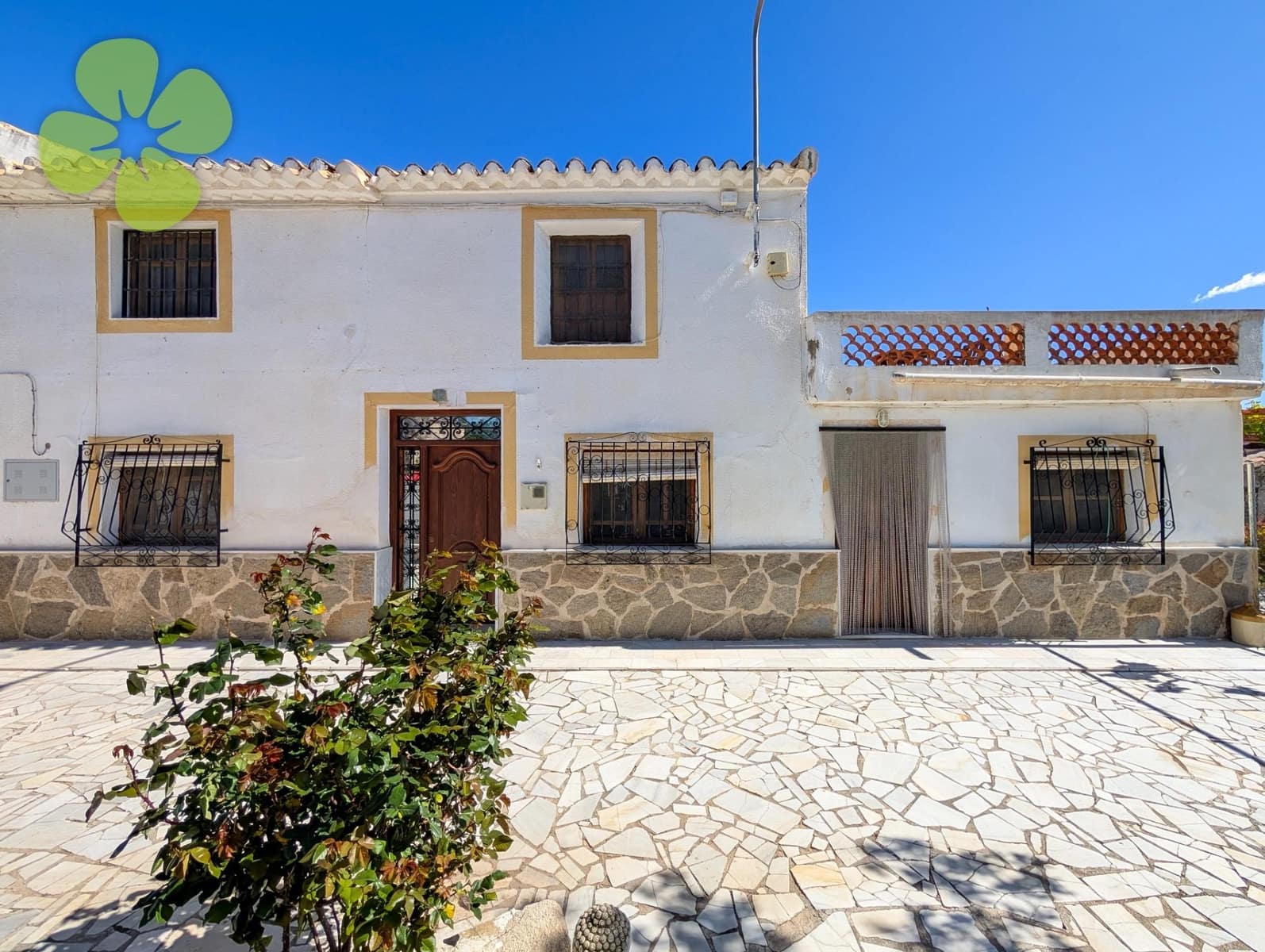 8 bedroom Finca/Country House for sale in Arboleas - € 199,950 (Ref: 9618372)
