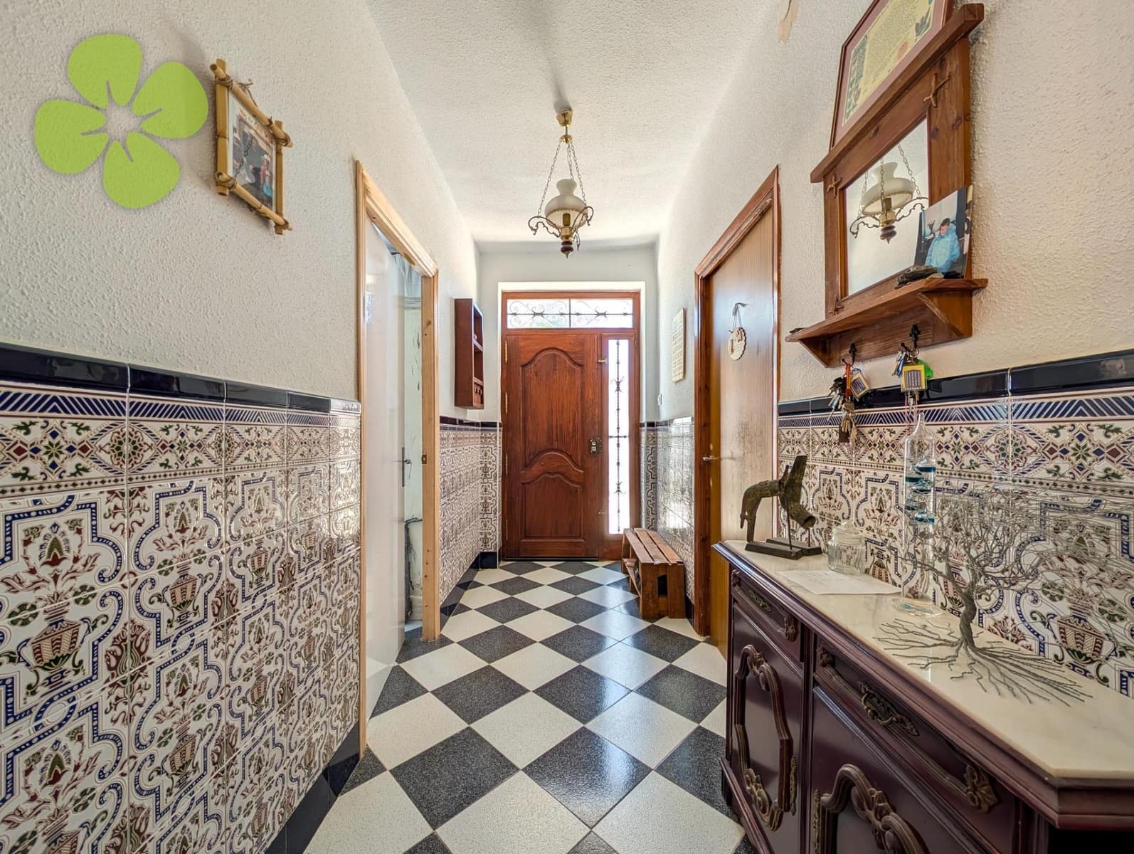 8 bedroom Finca/Country House for sale in Arboleas - € 199,950 (Ref: 9618372)