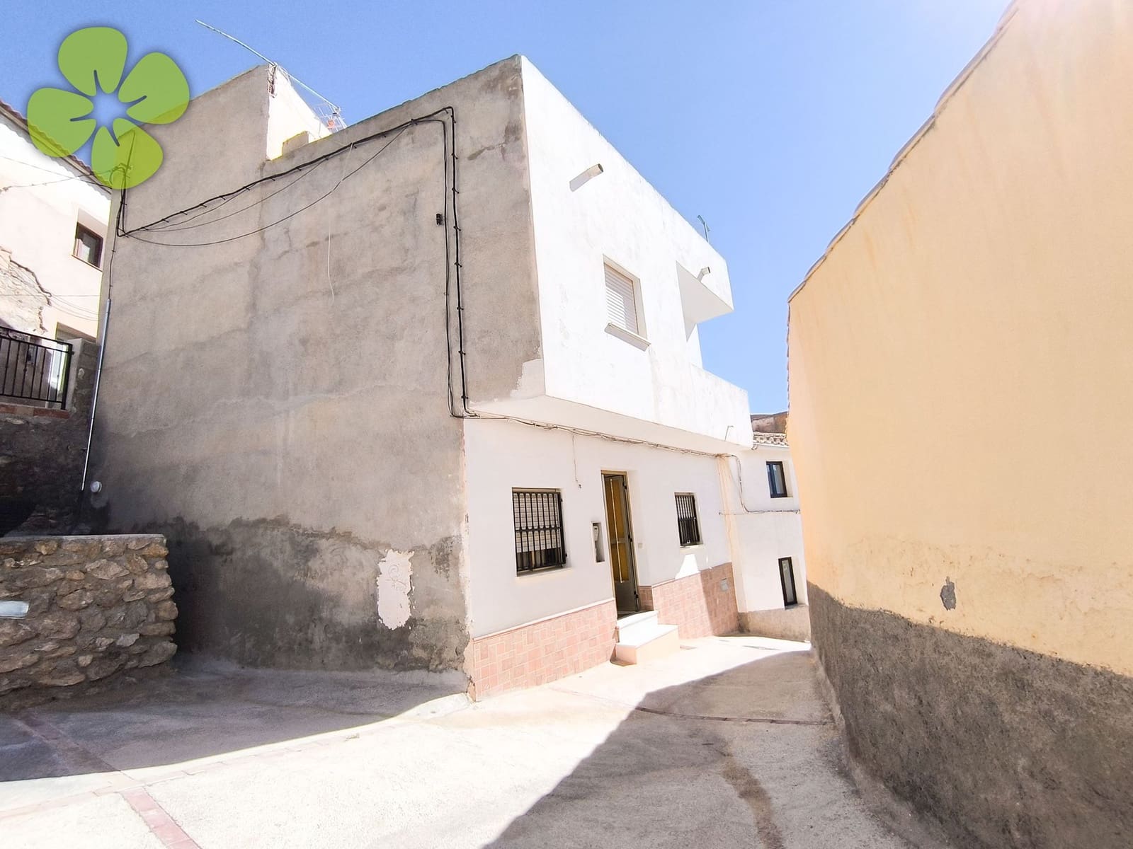4 bedroom Townhouse for sale in Somontin - € 65,000 (Ref: 9626718)